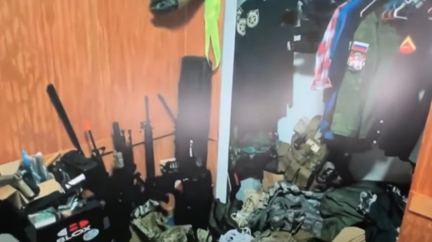 FBI, Fla. sheriff's deputies arrest man who had fake cop gear, aimed to carry out attack on LE