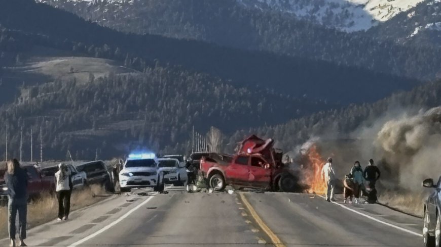 7 dead after tour van, pickup truck crash near Yellowstone National Park