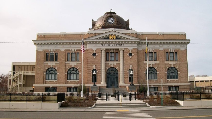 Judge blocks Wash. sheriff from reclaiming jail weapons